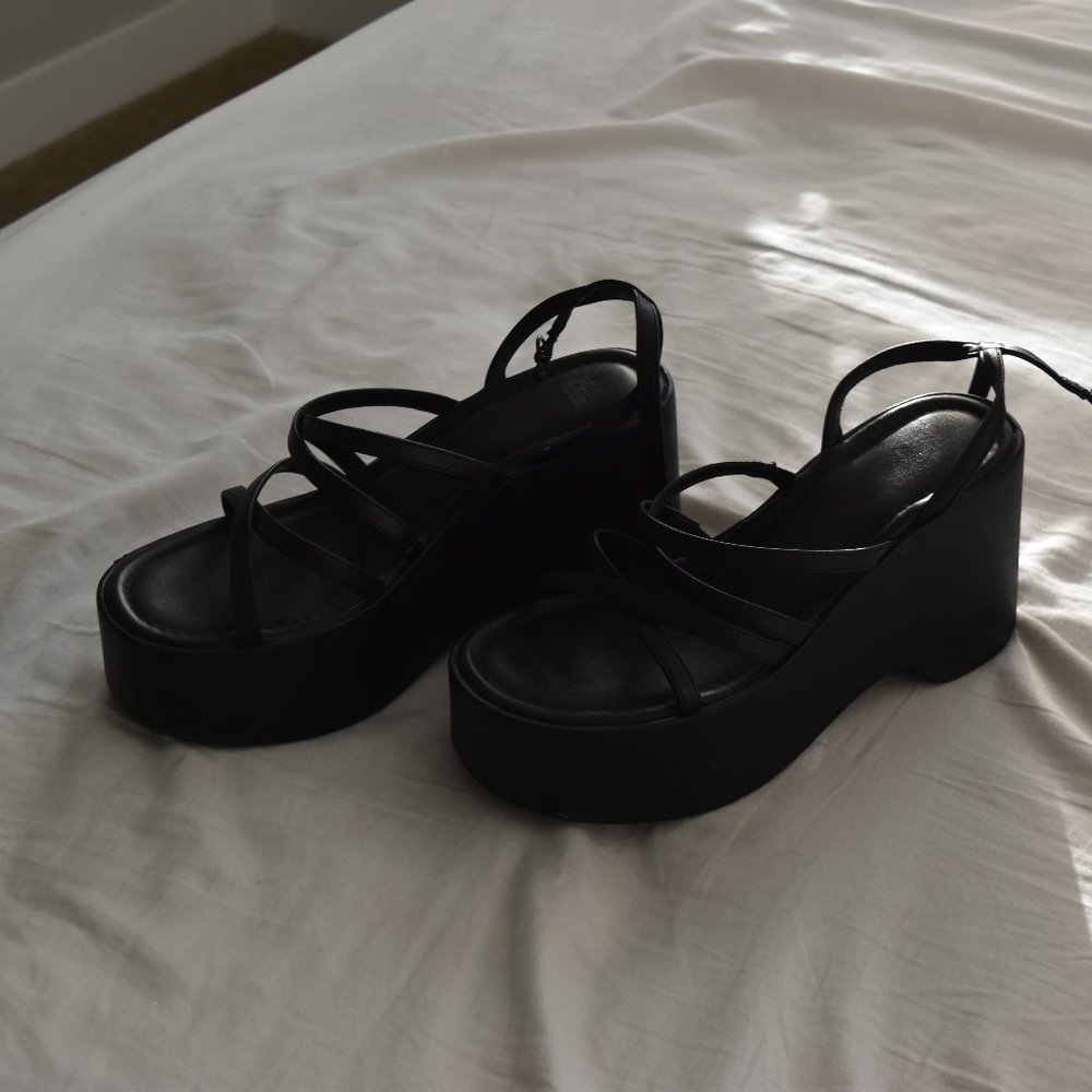 wild fable black platform strappy sandal